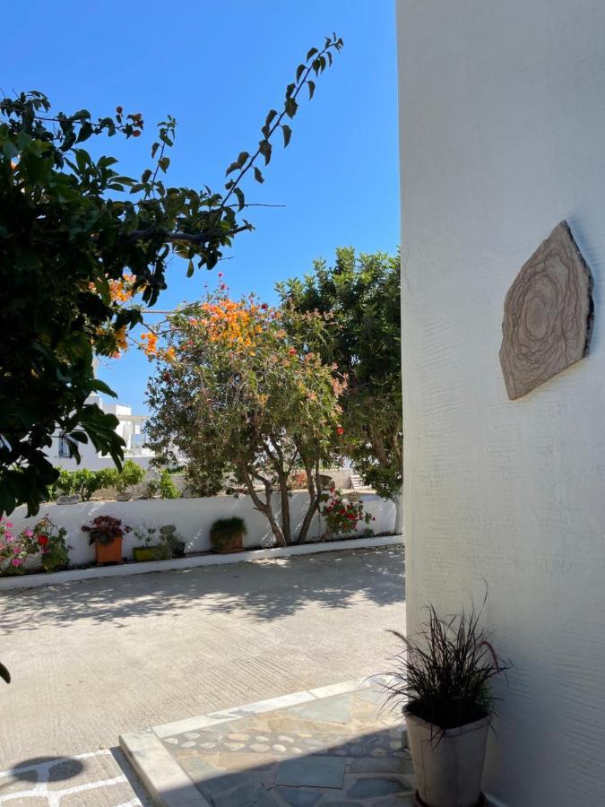 Matina Naxos - Mikri Vigla Guest House Екстериор снимка